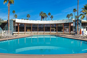 Historical Ocotillo Bungalow